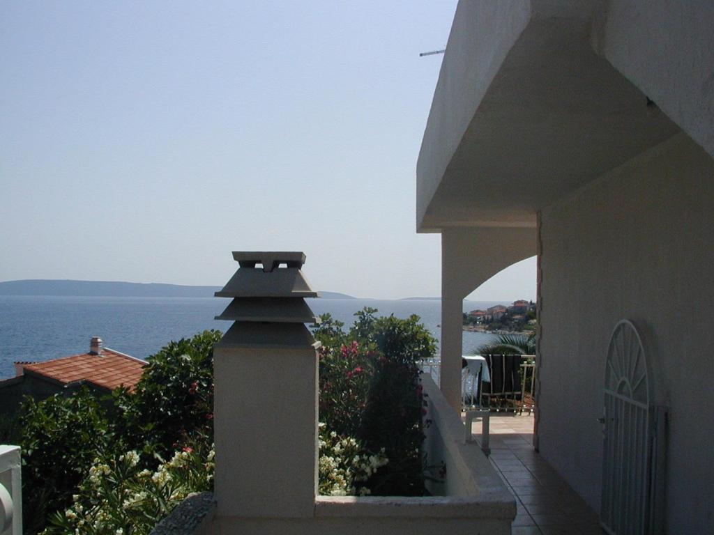 Apartments Cacija Trogir Exterior photo